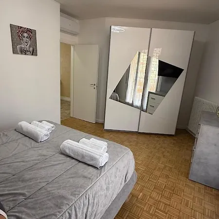 Attico Al Sole Apartment