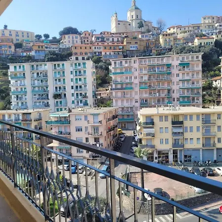Attico Al Sole Apartment *