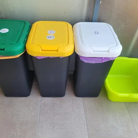 Attico Al Sole شقة *