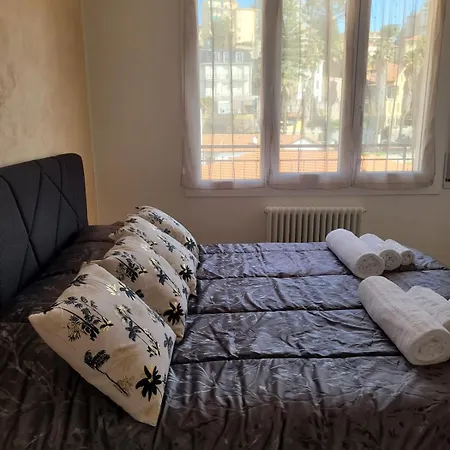 Attico Al Sole شقة